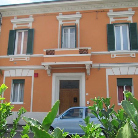 B&B Regina Margherita Piombino Eksteriør bilde