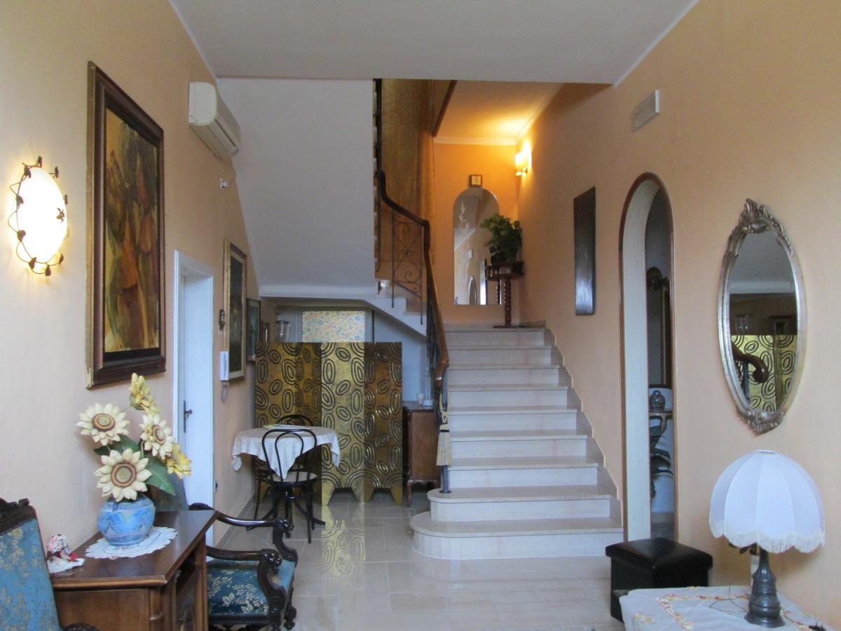 B&B Regina Margherita Piombino Eksteriør bilde
